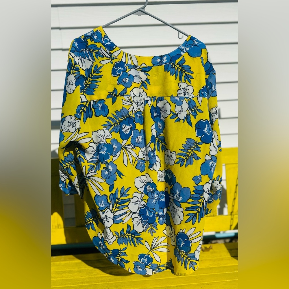 Ruby Rd. Blue & Yellow Tropical Floral Button Down Blouse XL - Picture 6 of 9